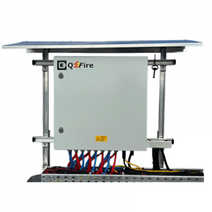 QFire Firefighter Switch Fuses in positive and negative poles Surge protection T1+2 integrated Sheet steel enclosure for industrial environments All cable entries from below — clean & protected cable handling Made in Germany — developed & built by Q3 ENERGIE