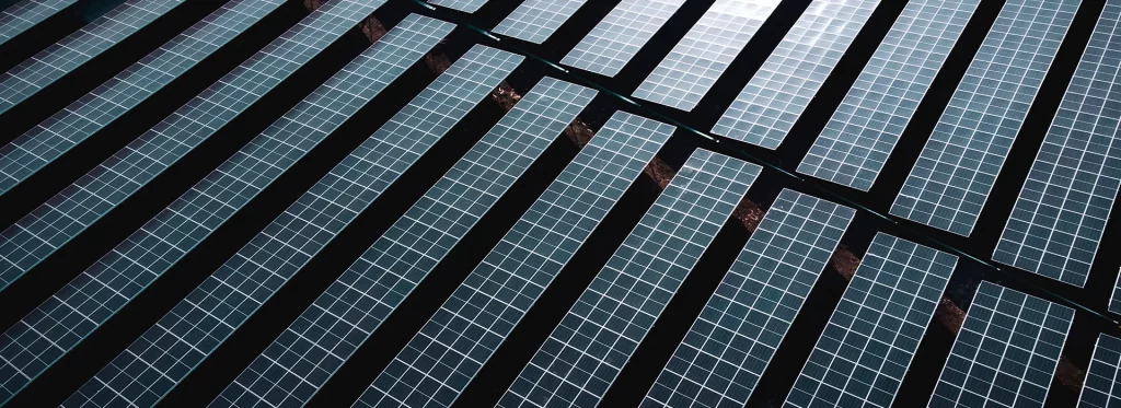 Generatoranschlusskasten PV (GAK) | Kundenspezifisch bis 1.500 V DC | Q3 6 Freifeldanlagen und PV-Kraftwerke im MW-Bereich