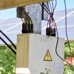 Bestehender Generatoranschlusskasten im Solarpark als Grundlage für eine kundenspezifische Ersatzlösung